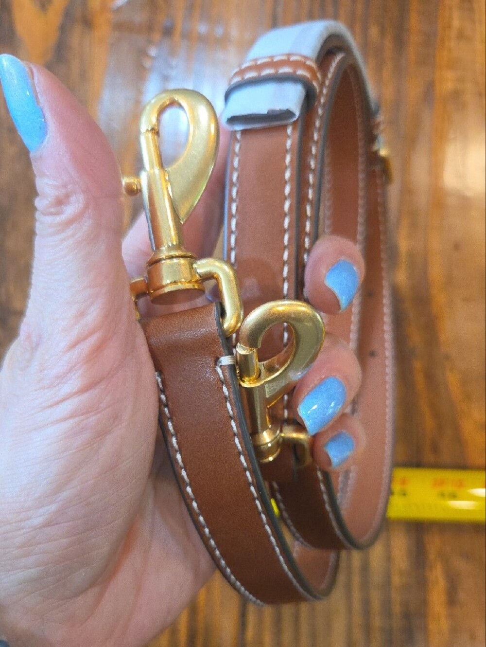 NEW Dooney & Bourke Brown Leather Adjustable Shoulder Strap And Dust Cover - Picture 3 of 4